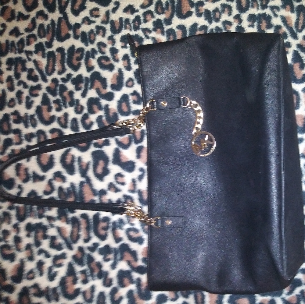 Michael Kors Jet set bag
